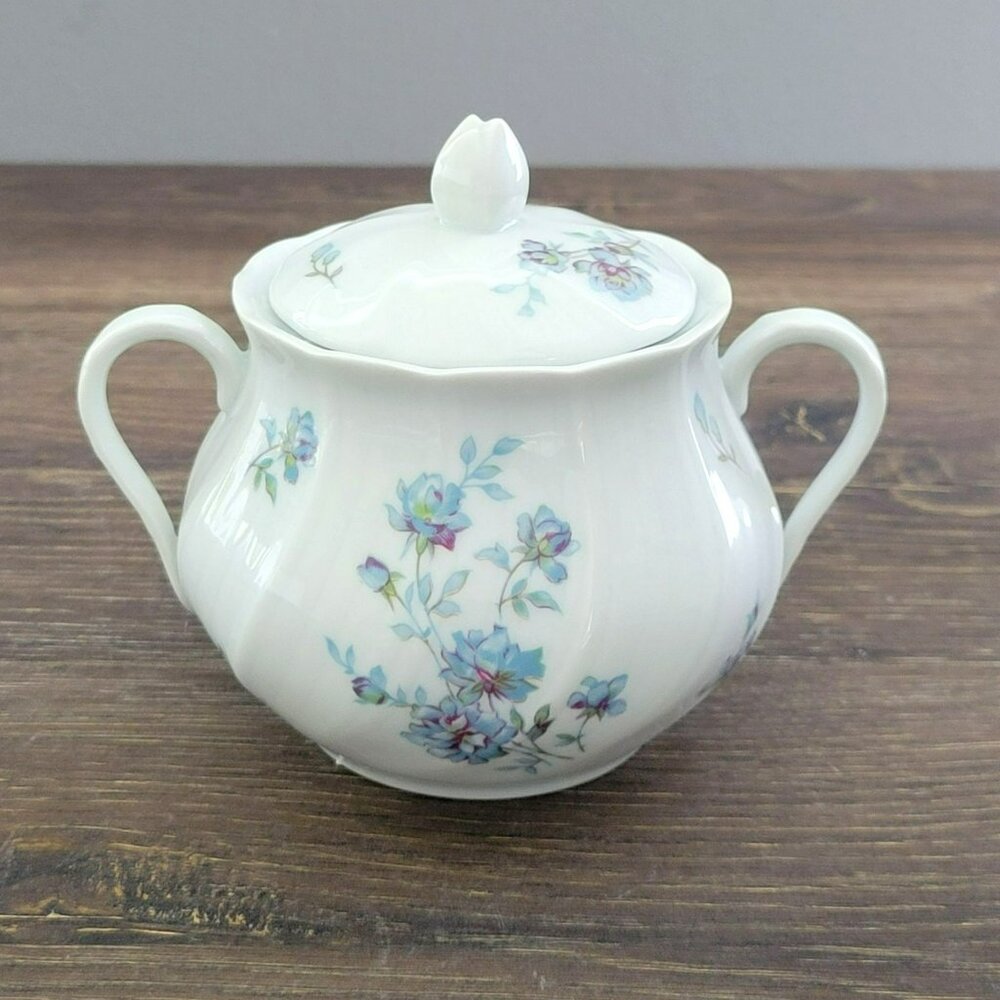 Vintage Bernardaud Limoges Gabrielle Sugar Bowl & Lid, Shabby Chic Blue Floral - Picture 2 of 11